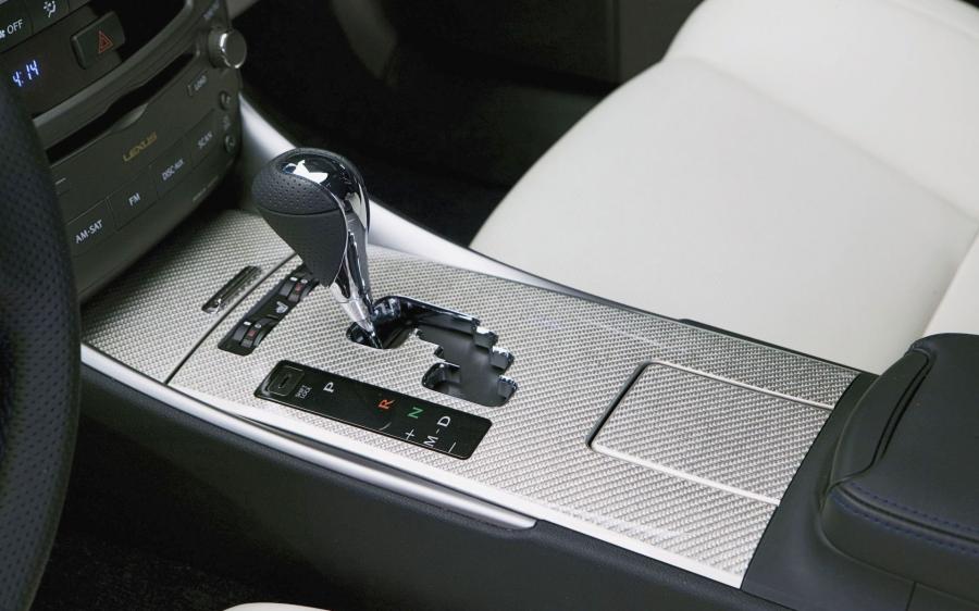  Lexus IS-F 2010 года  (фото 57 из 140)